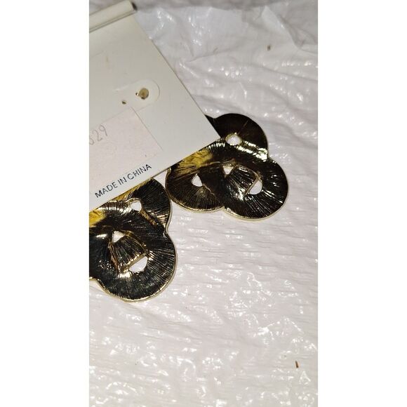 Its Sense Women's Pierced Earrings Fancy Knotted Silver Tone Dangle Drop - Picture 4 of 8